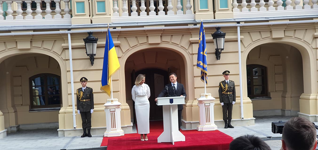 H. E. Mr. Volodymyr Zelensky and his spouse Mrs. Olena Zelenska at the official reception in the Mariinskyi Palace dedicated to the 30th Anniversary of Independence of Ukraine