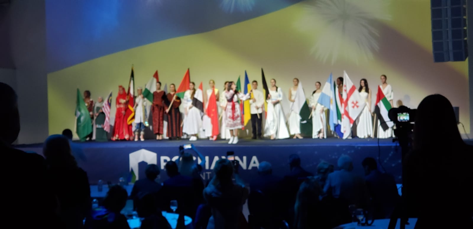 Ambassador Hashem Dajani and his spouce taking part in the International Charitable Evening "The Parade of Nations 2021"