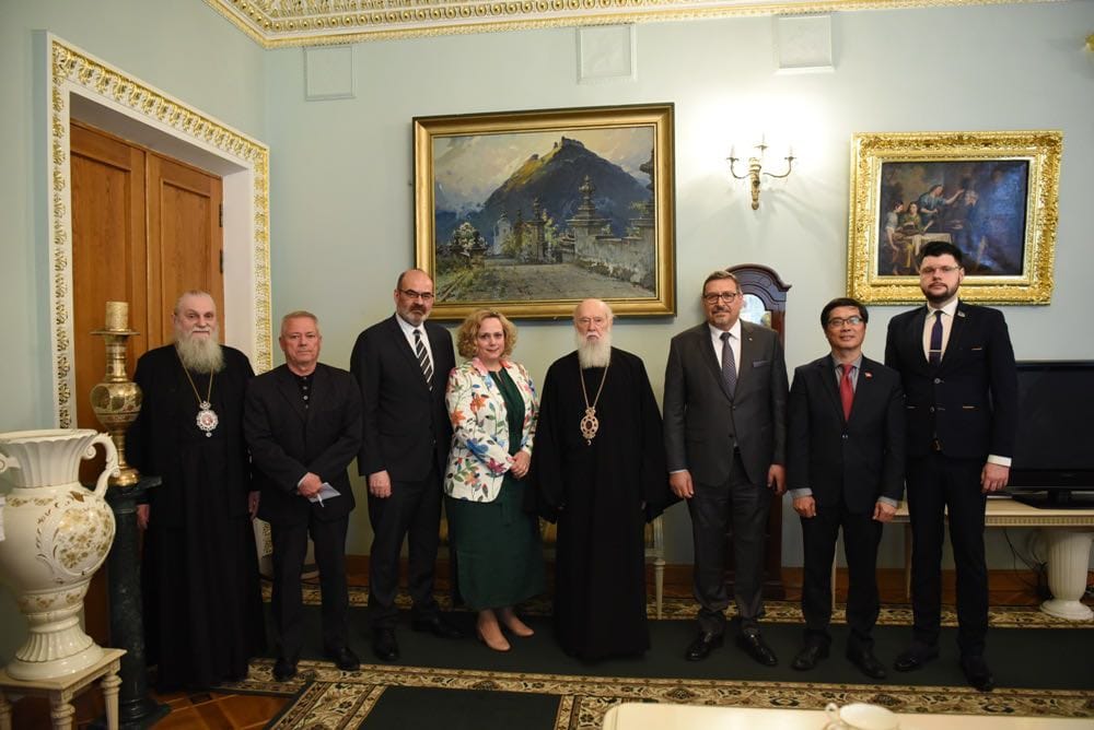 Ambassador Hashem Dajani accompanied by the Ambassador of Vietnam to Ukraine and the Ambassador of South Africa to Ukraine paid a courtesy visit to His Holiness Patriarch Filaret